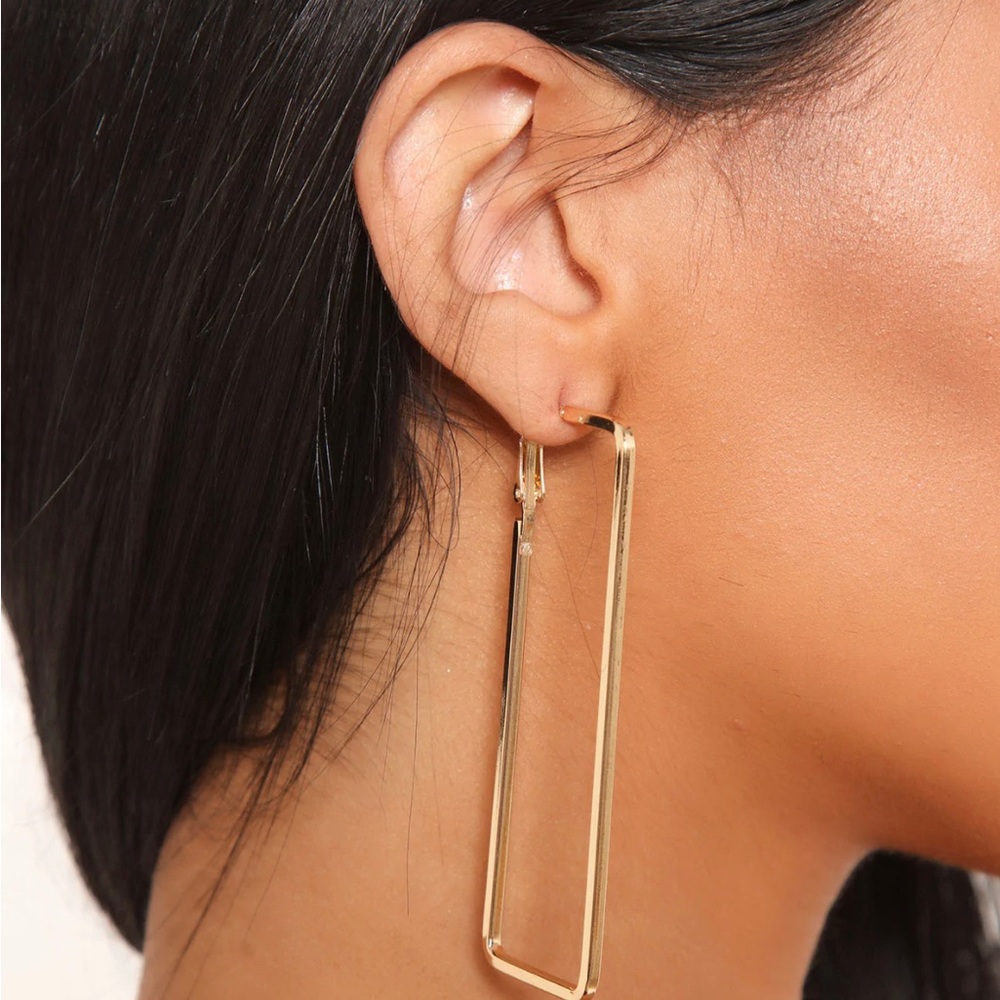 Beautiful Gold Rectangle Earrings